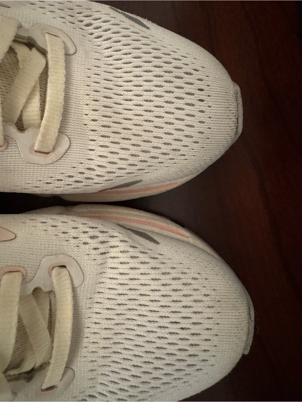 Brooks Women's Ghost 15 8.5 M Walking/Running Athletic Shoes Cream, Light Pink - Picture 4 of 9
